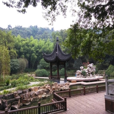 硅湖職業(yè)技術(shù)學(xué)院開學(xué)公告